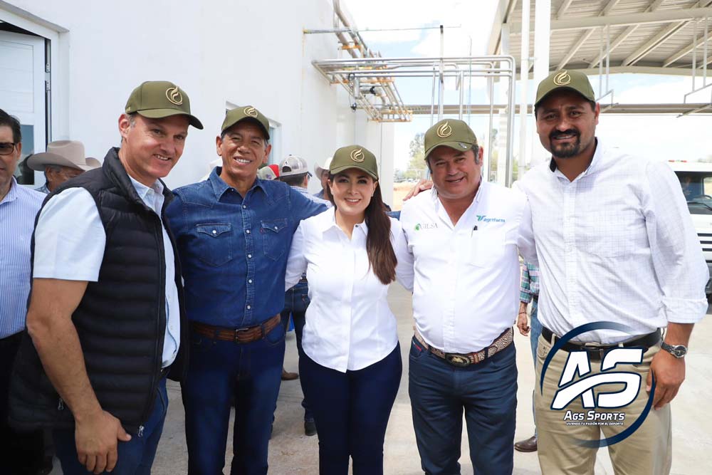 Respaldo total de Tere Jiménez al sector lechero de Aguascalientes