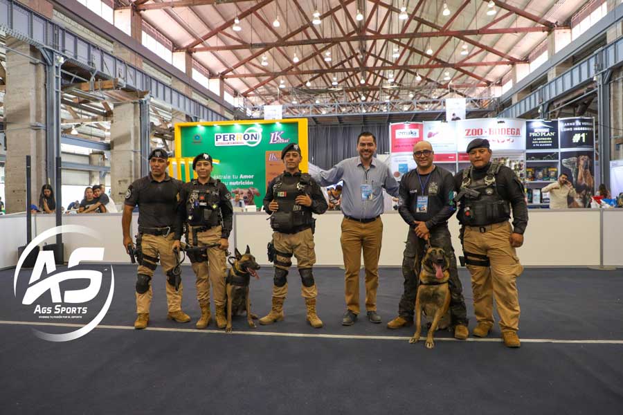 Realiza exhibición, el grupo K9 de Jesús María