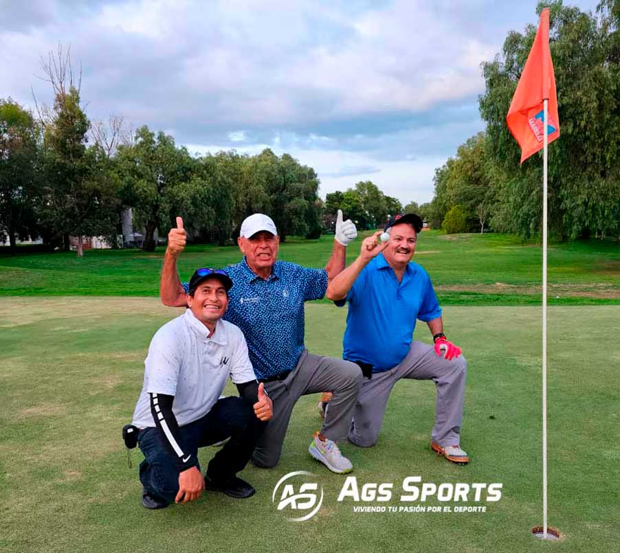 Histórico hole in one de 200 yardas en el club Pulgas Pandas de Aguascalientes