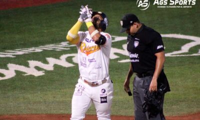 Los Rieleros aún respira ganan su primer juego de postemporada