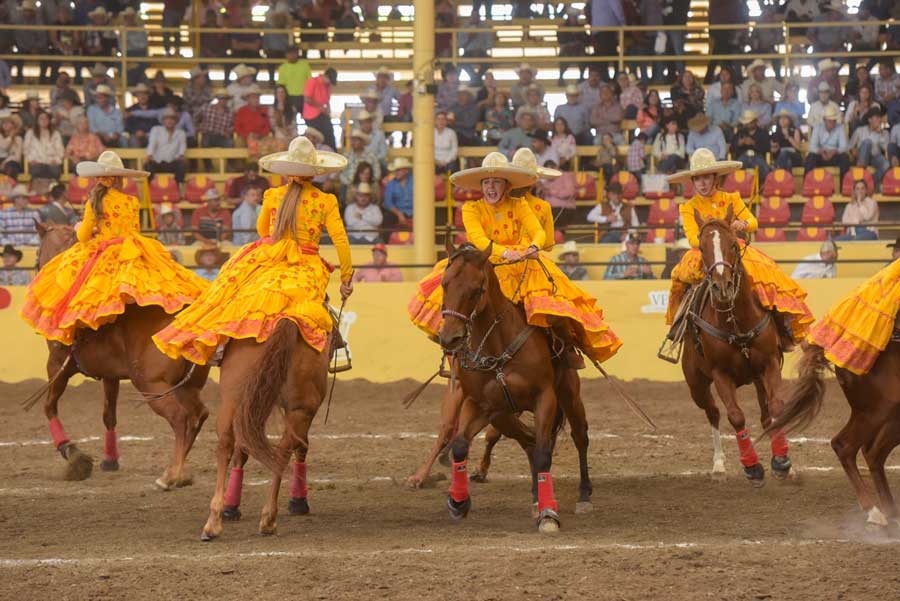 Sanmarqueña Oro y Sanmarqueña se presentaron en el Campeonato Millonario Tequila Hacienda Vieja