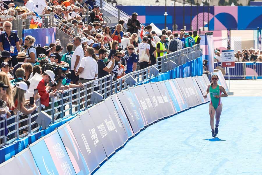 Con onceavo lugar, debutó la hidrocálida Kenia Villalobos en los Paralímpicos de París 2024