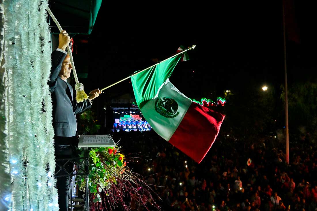 Encabeza Toño Arámbula grito de independencia en Jesús María