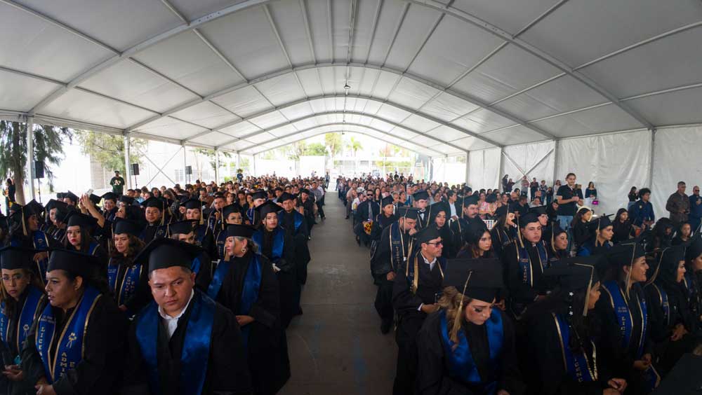 Jesús María celebra la graduación de la Primera generación de la Universidad de la Ciudad de Aguascalientes