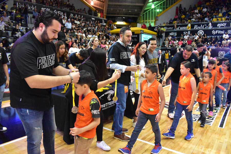 Premian a los campeones de la Copa Panteras de basquetbol 2024