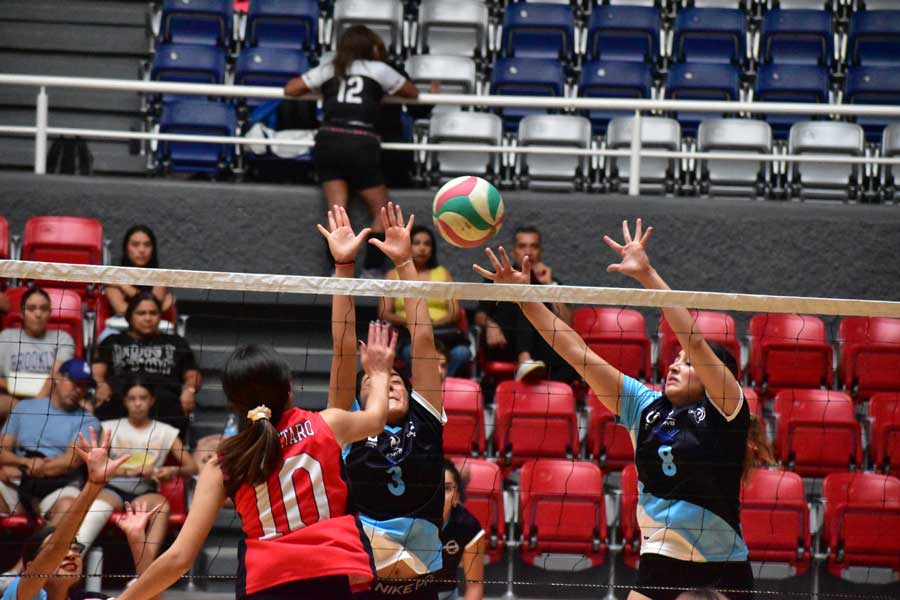 Gran convocatoria tuvo el Circuito Regional Universitario de Voleibol