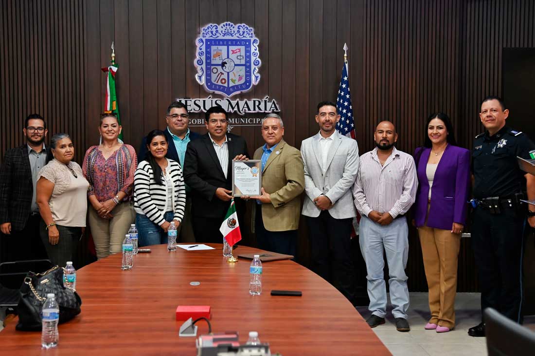 Jesús María estrecha lazos de cooperación con Aurora, Illinois, U.S.A.