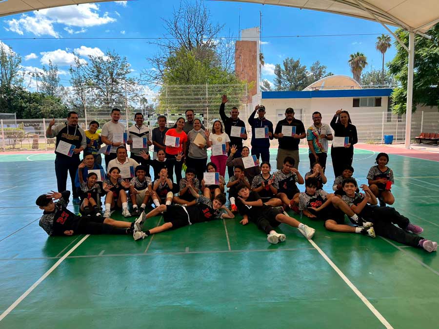 Llegó a su fin el exitoso curso de Handball Escolar