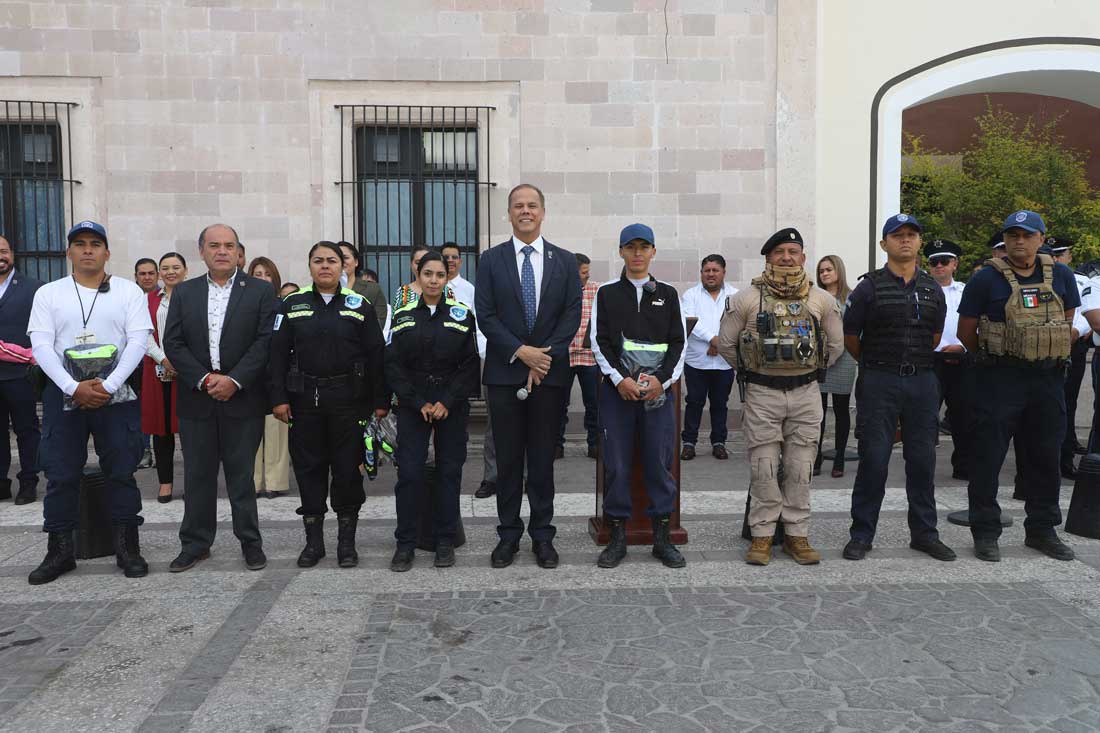 Refuerza Toño Arámbula la seguridad, con la creación de la Guardia Civil y el reglamento de Justicia Cívica