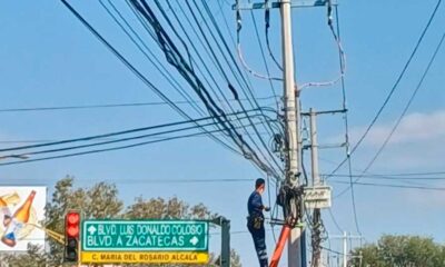 Refuerza municipio de Aguascalientes operativo de retiro de cables en desuso en avenida Independencia