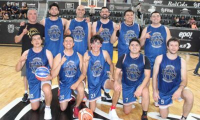 Academia V-Lobos campeón de 1er Fuerza de la Liga Municipal de Basquetbol en Aguascalientes.