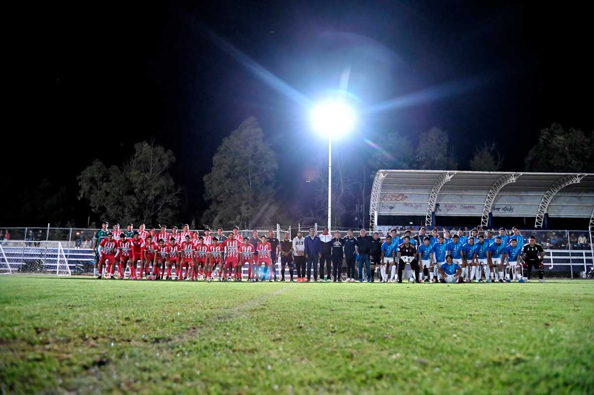 Entregó Cesar Medina nuevas luminarias led en la unidad deportiva Luis Donaldo Colosio en el Municipio de Jesús María