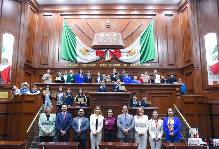 Se realizó el Parlamento Infantil 2024 en el Congreso de Aguascalientes con la participación de 32 niñas y niños