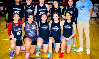 Cougars se proclama campeón del torneo femenil del Grinch de básquetbol