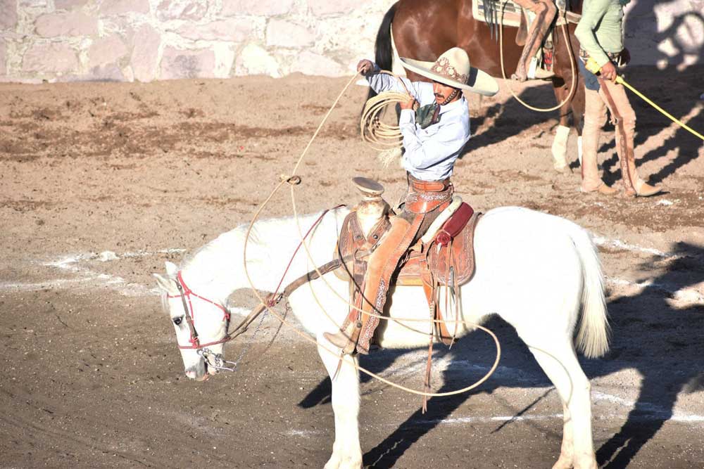 Día de charrería en Jesús María Asiste a la segunda jornada del Gran Torneo Charro Guadalupano