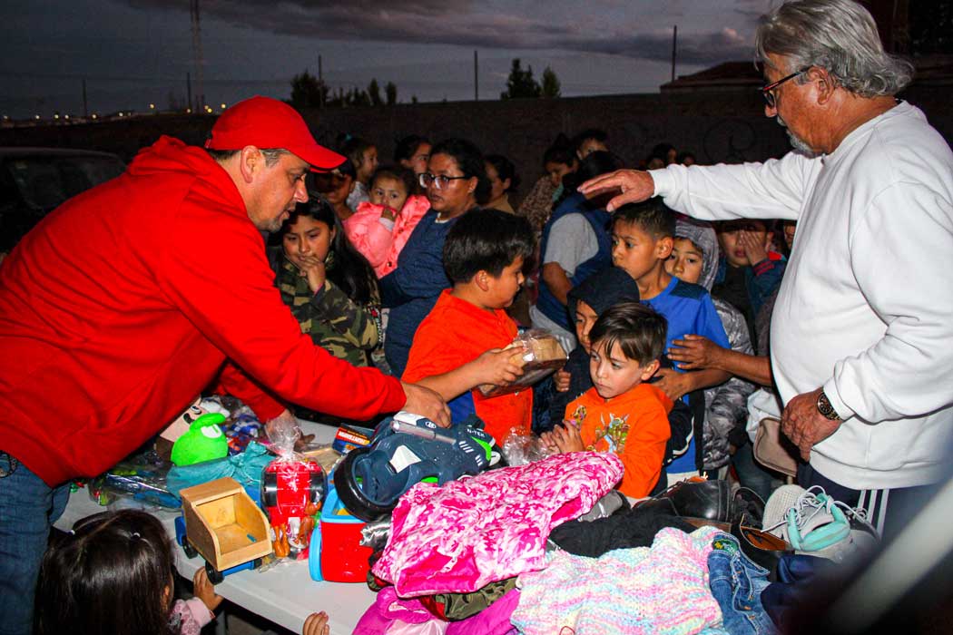 Los Gallos de Aguascalientes y su Academia realizaron una visita especial a la colonia Cumbres III