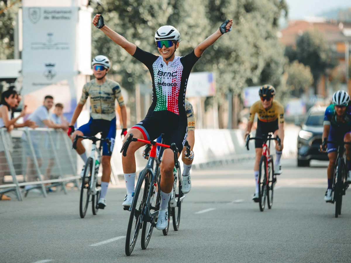 Marcela Prieto se despide del equipo de ciclismo de ruta Pato Bike BMC con un emotivo mensaje de agradecimiento.