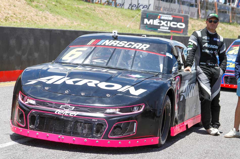 Rogelio López y su destacada participación en la temporada 2024 de la NASCAR México Series