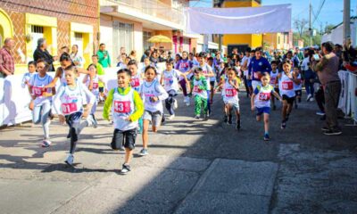 Rubén Emilio Gámez y Reidi Alejandra Reyes: Ganadoras de la competencia infantil de un kilómetro en la Divina Providencia 2025