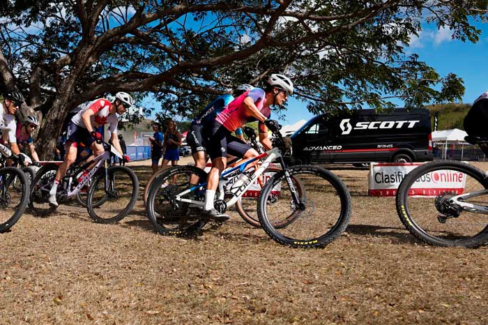 El ciclista de Aguascalientes Esteban Herrera en el Top ten del  Tropial MTB Challenge