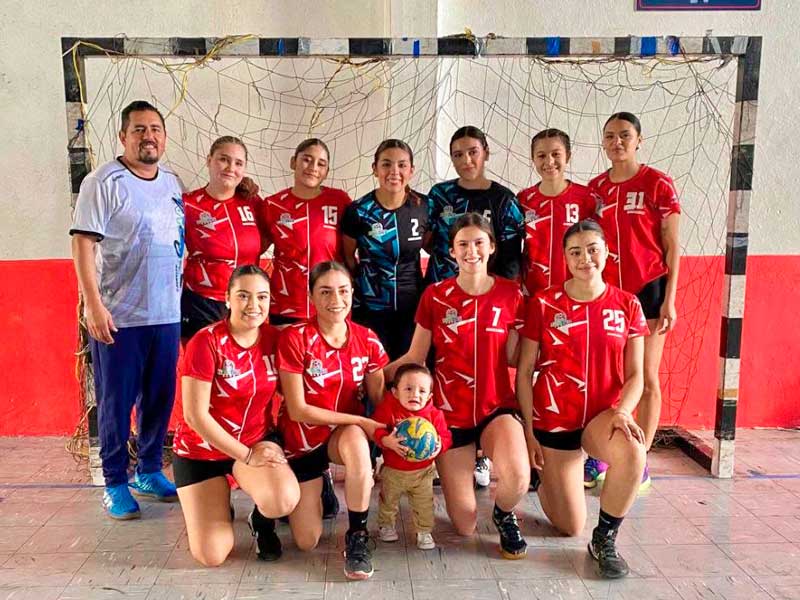 La selección de handball Juvenil Superior Femenil de Aguascalientes se prepara para los Juegos Nacionales CONADE 2025