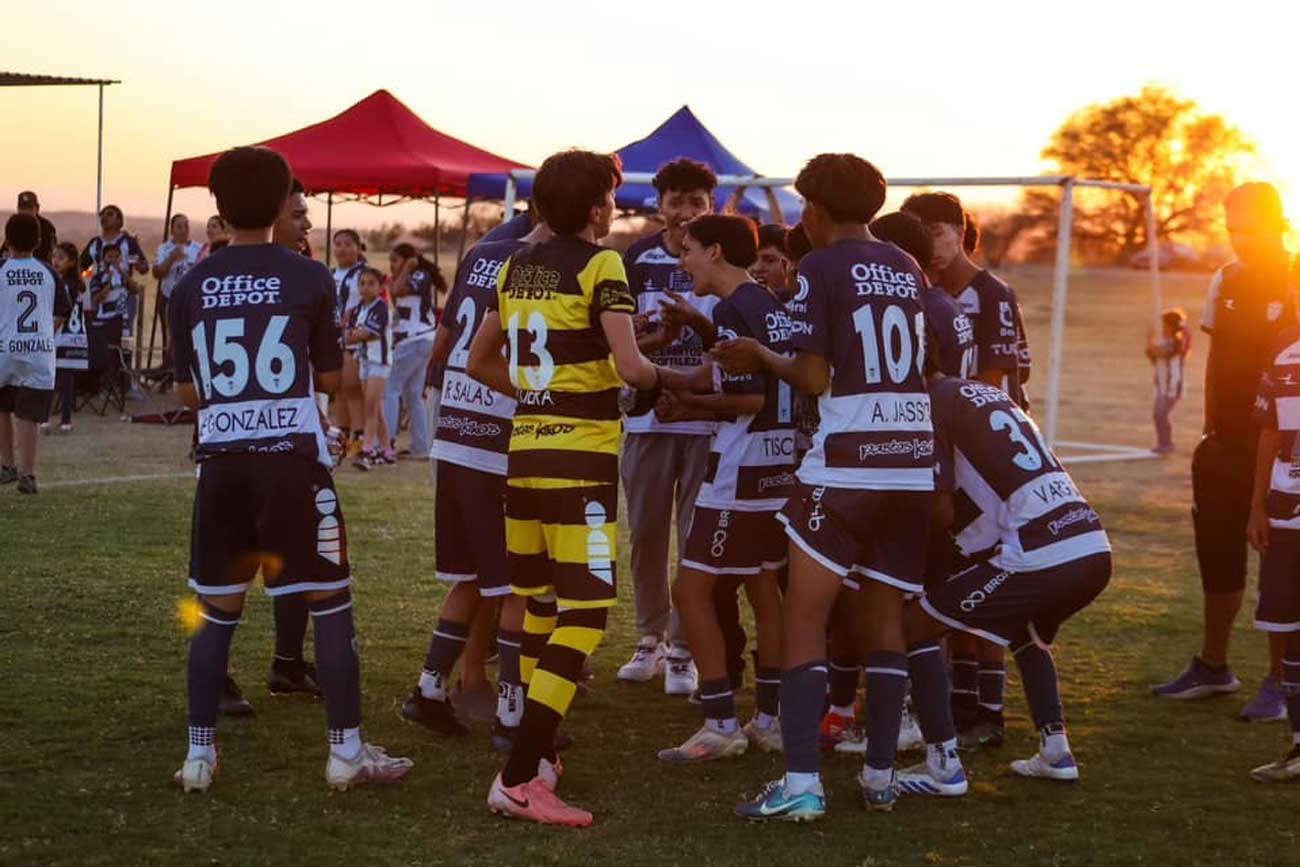 Escuela Filial Pachuca “Jaime Correa” campeón del Selectivo Estatal Sub-17 de futbol en Aguascalientes