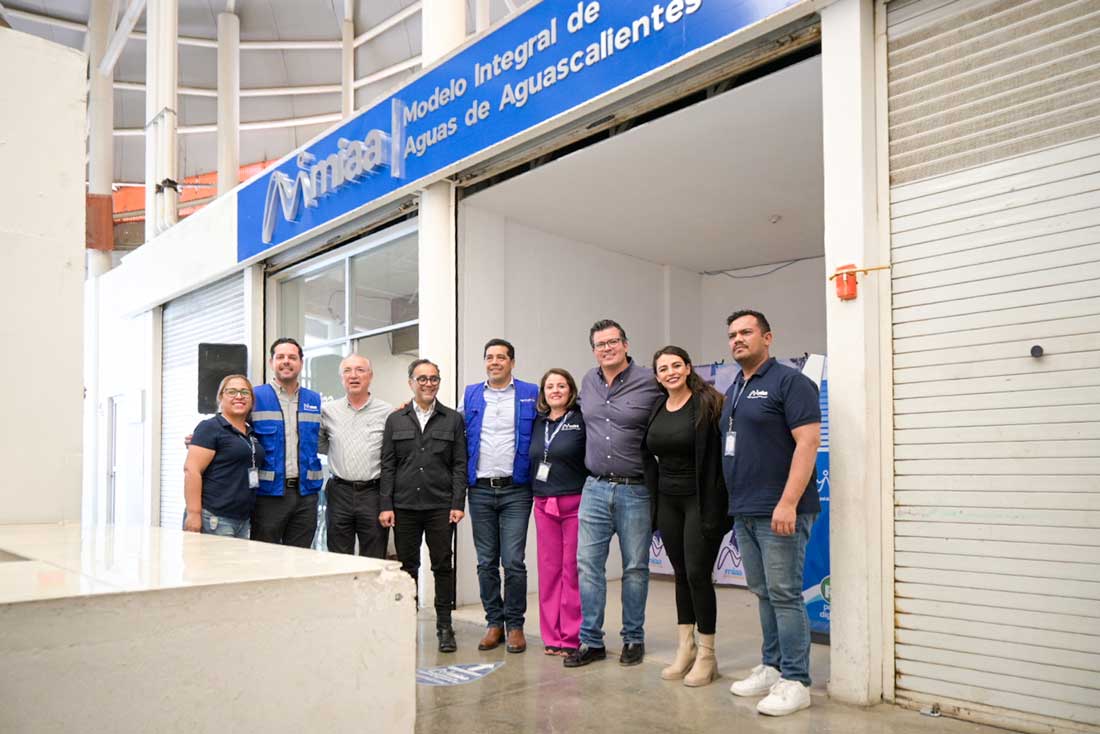 Inaugura Leo Montañez nuevo centro de atención de MIAA en el mercado de Villas de Nuestra Señora de la Asunción